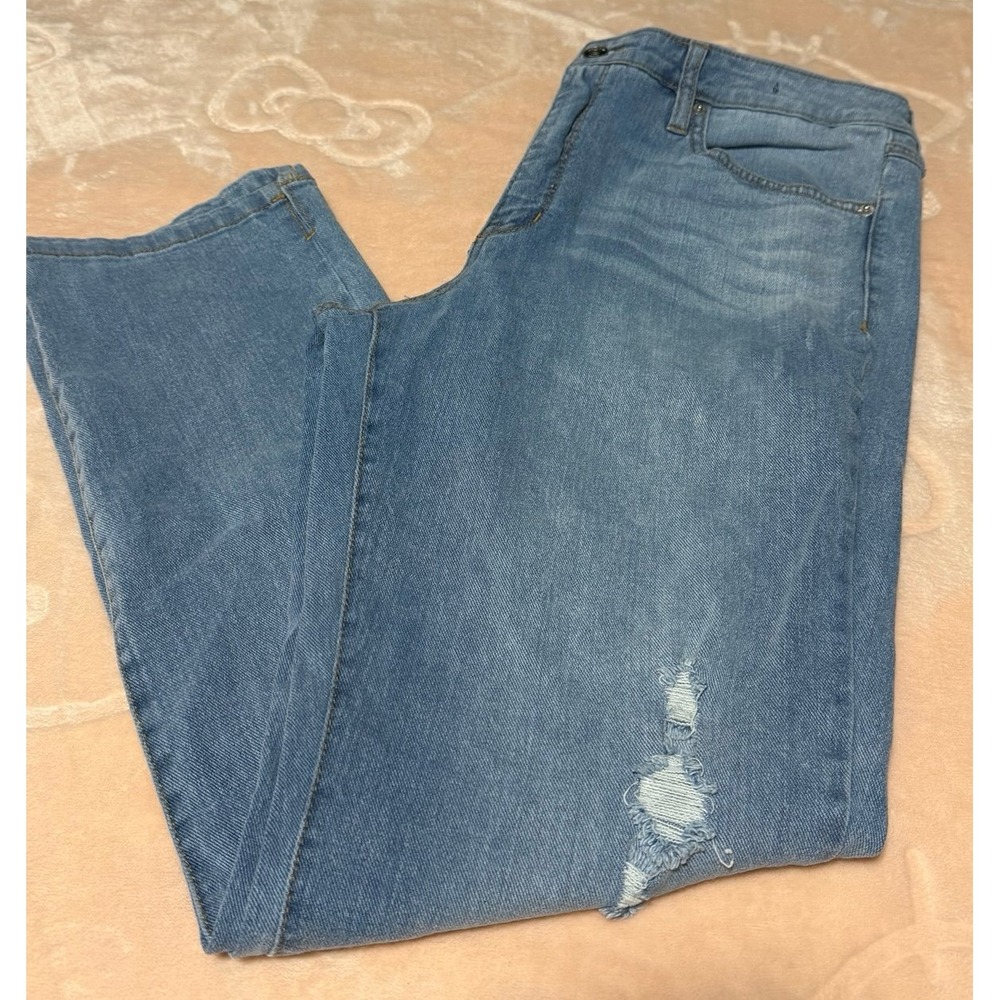 CROWN & IVY Denim High Rise Vintage Straight Size 12 Regular Distressed